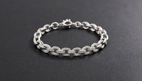 Bracelet argent pour femme : élégance à petit prix